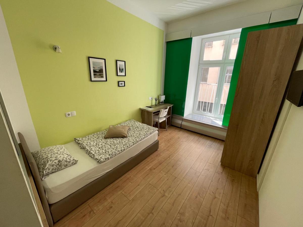 Dan In'N Out Hotel Vienna Luaran gambar