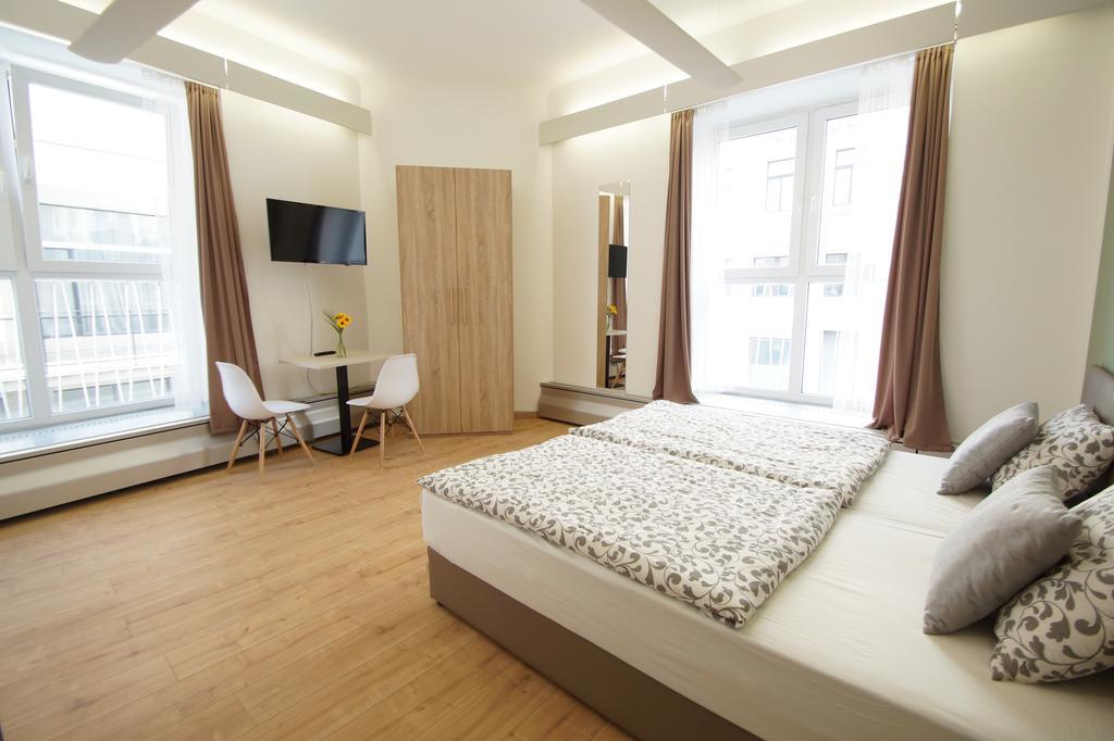 Dan In'N Out Hotel Vienna Luaran gambar